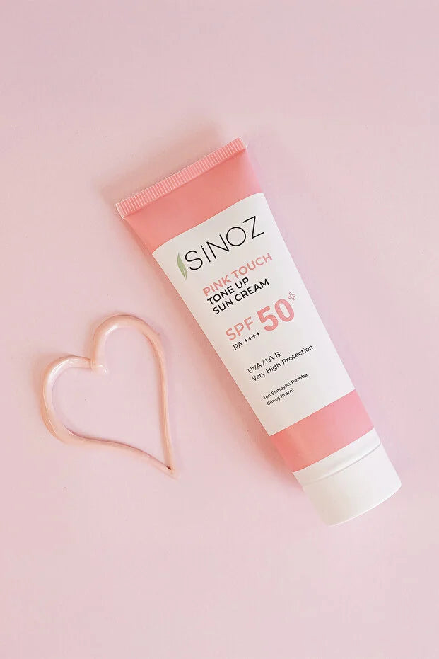 Sinoz Pink Touch SPF50+ Aydınlatıcı Pembe Yüz Güneş Kremi PA++++ Tüm Ciltler için 50ml